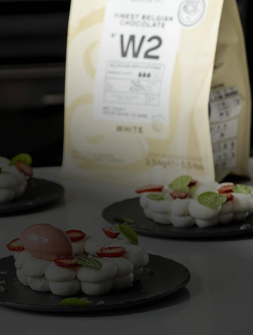Callebaut W2: белый бельгийский шоколад для глазировки